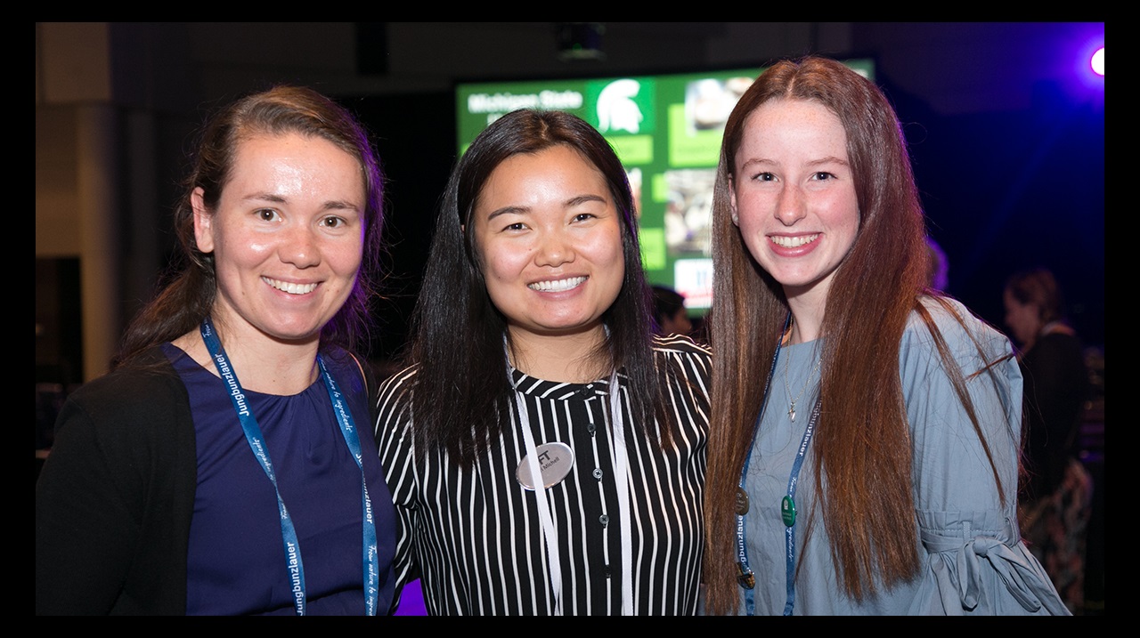 Student celebration day 2016 Community Profiles